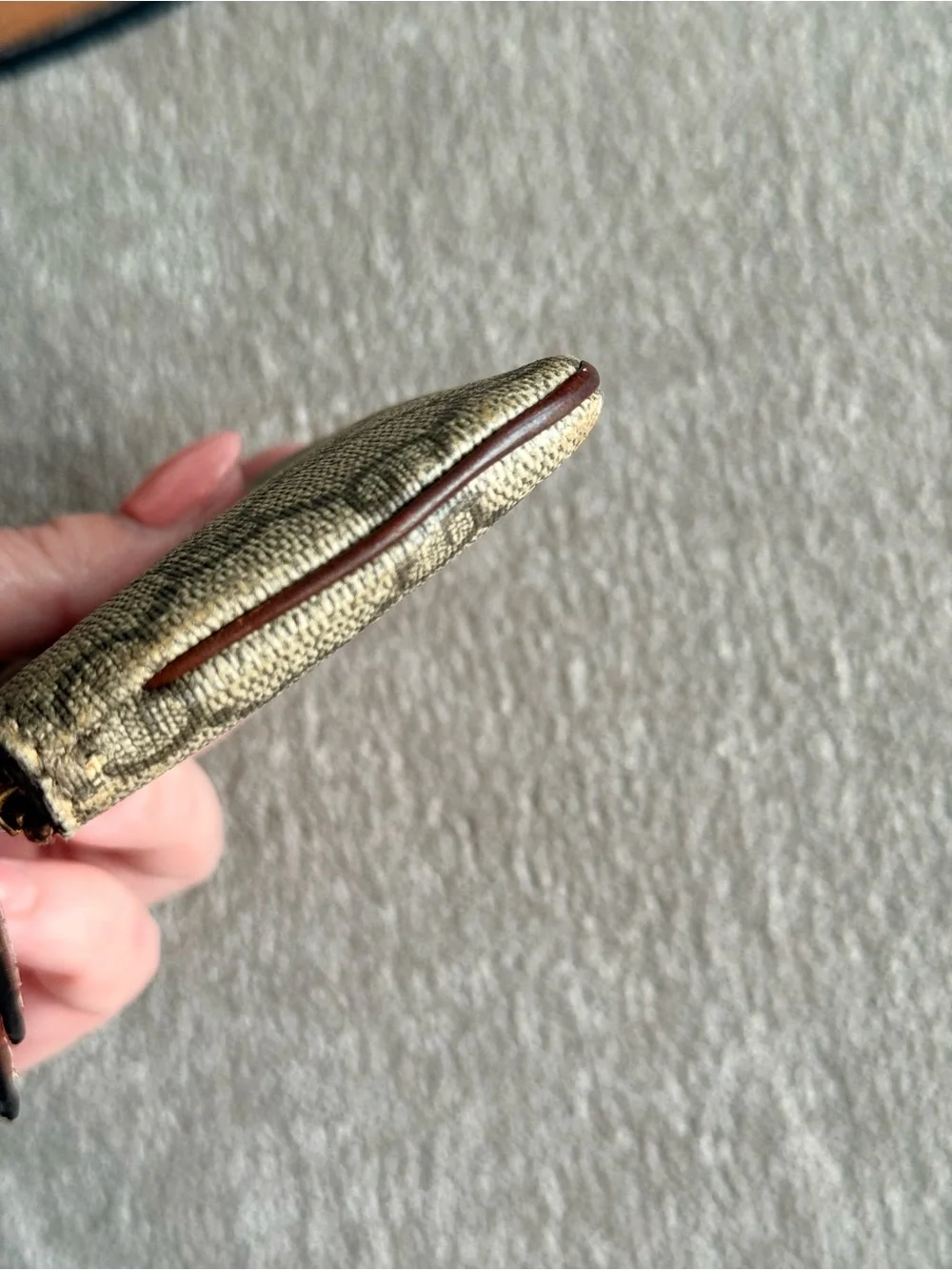 Gucci GG Supreme Monogram Key Pouch in Beige and Brown with Gold Hardware